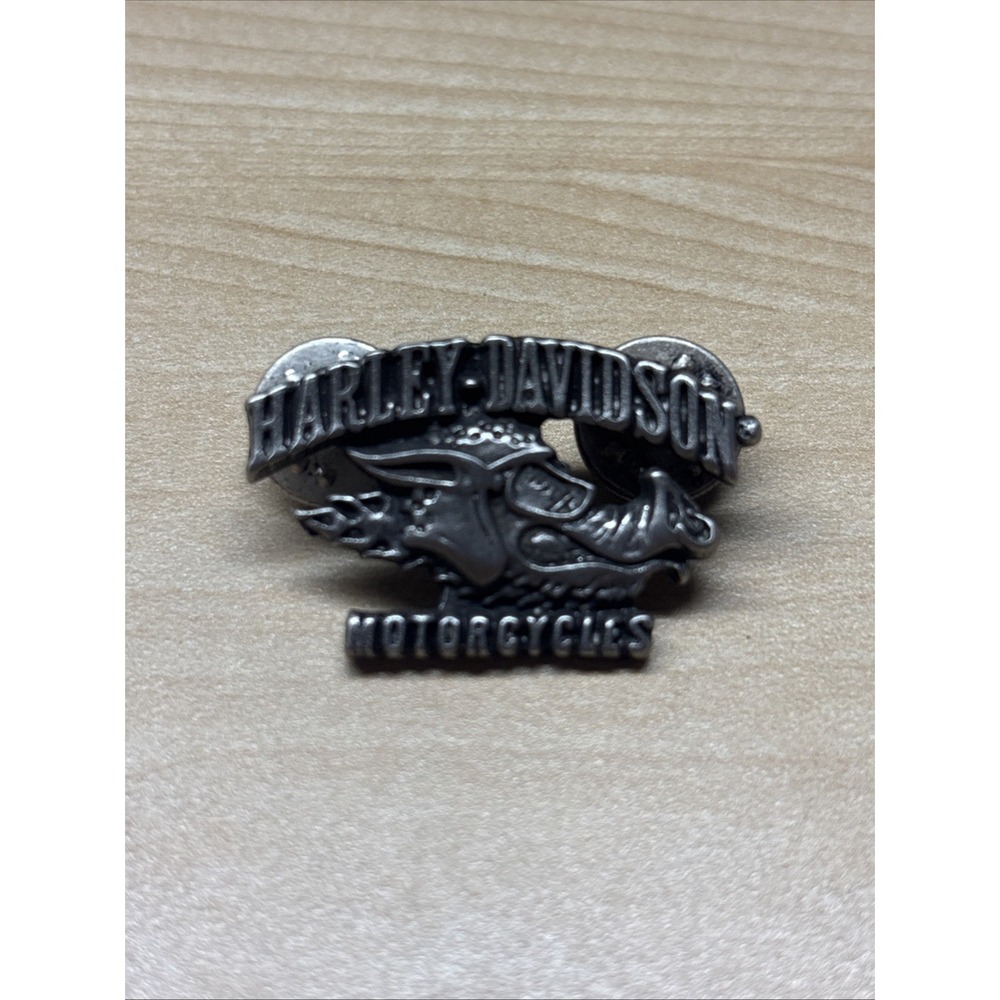 2008 HARLEY DAVIDSON MOTORCYCLES RARE & UNIQUE HOG HEAD PIN
